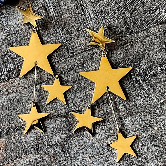 NEW Gold Falling Stars Dangle Earrings - Picture 2 of 9